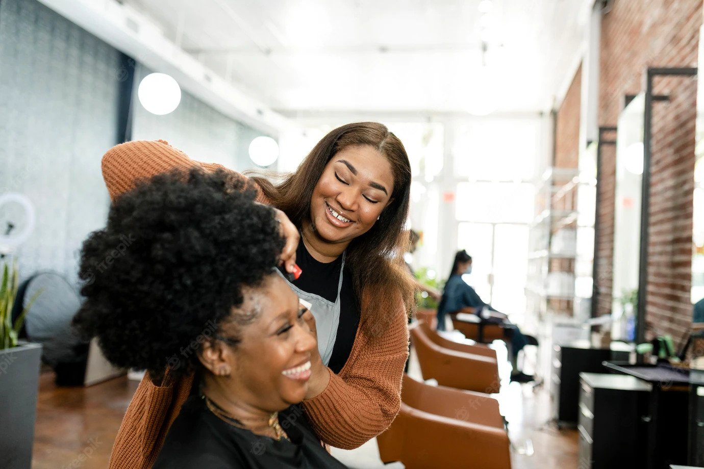 Which is for You — The Hair Salon or Hairdresser at Home?