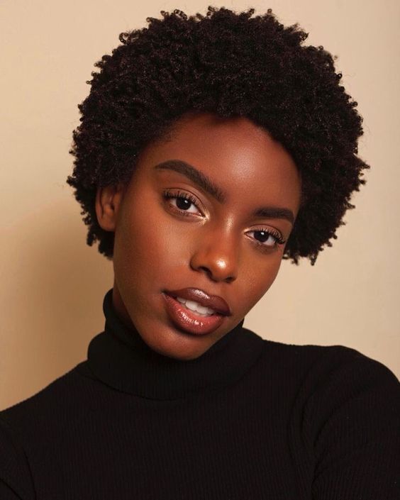 black woman natural afro